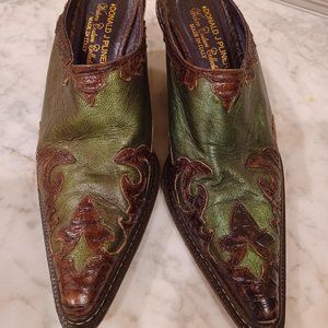 MAKE OFFER    Donald J. Pliner mules